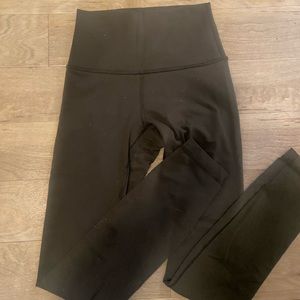 lululemon wunder under luon 7/8 olive leggings